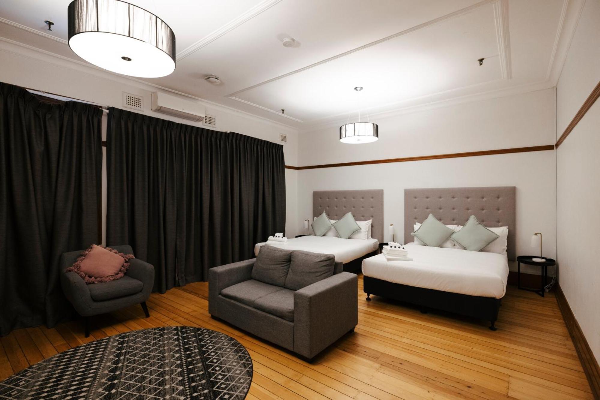 Guildford Hotel Bagian luar foto