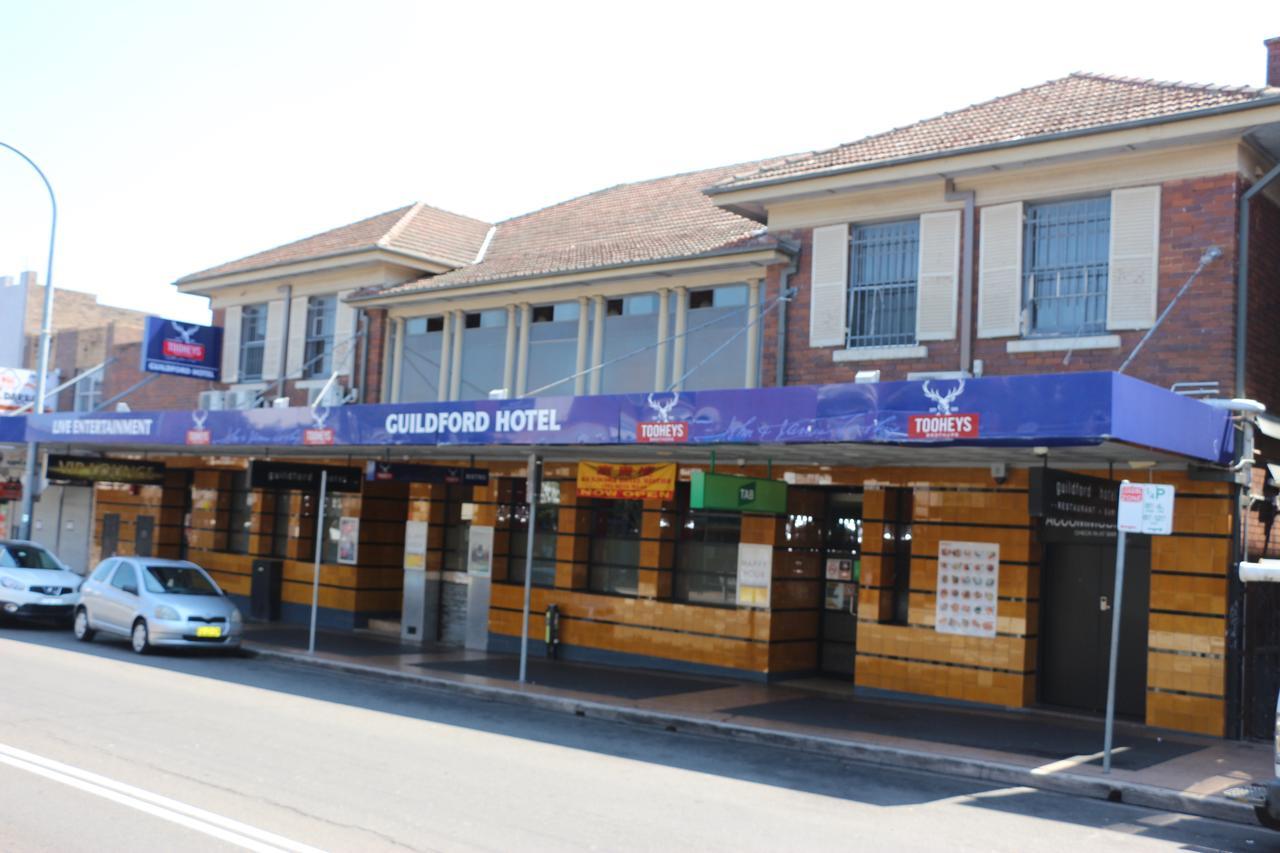 Guildford Hotel Bagian luar foto