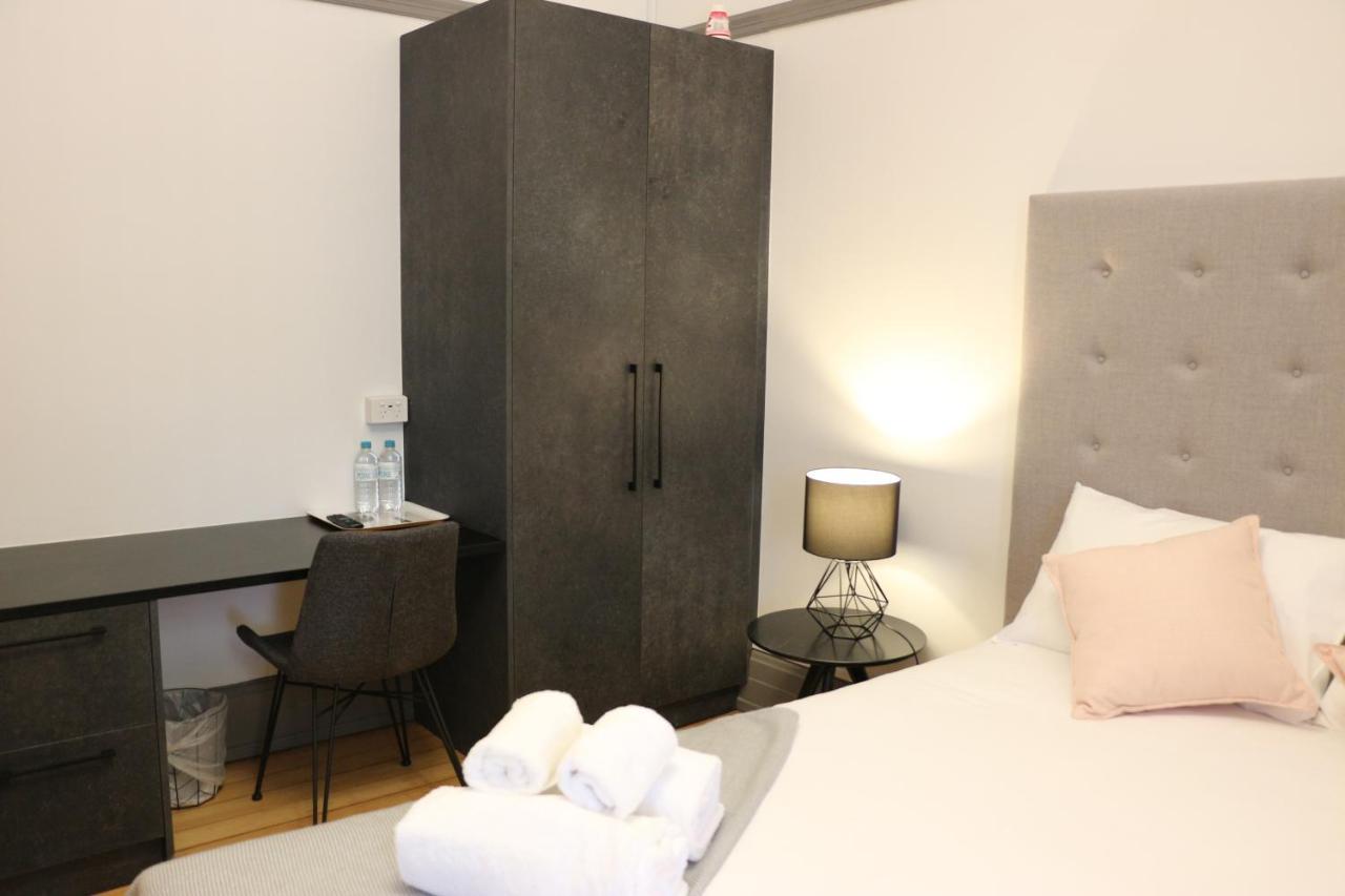 Guildford Hotel Bagian luar foto